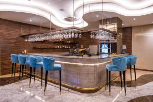 Lounge nebo bar v ubytování Ashley Wahid Hasyim Jakarta