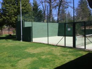 Tenis lub squash w obiekcie Parador de Puebla de Sanabria lub w pobliżu