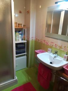 Un baño de Apartamento en Rías Bajas. Ribeira