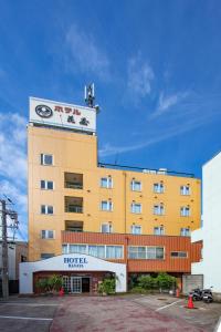 Budova, kde se hotel nachází + 29 fotografií
