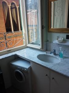 Kép Amber Apartment szállásáról Levantóban a galériában Még 37 kép