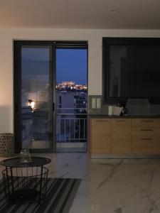 Foto Ateenas asuva majutusasutuse Kerameikos Akropolis View galeriist