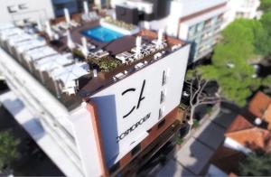 酒店所在大楼