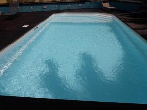 Piscina di ti case gwada location o nelle vicinanze