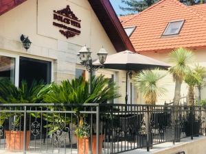 Budova, v ktorej sa hotel nachádza