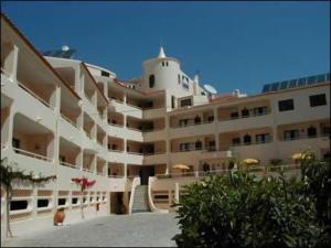 Foto de la galería de Apartament Olhos do Mar T1 beach Olhos de Água en Albufeira