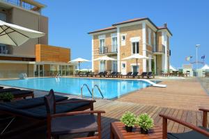 The swimming pool at or close to Hotel Capanni