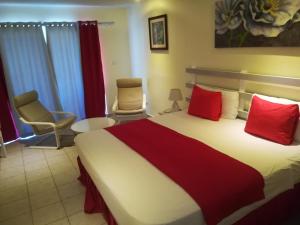 Postel nebo postele na pokoji v ubytování Costarena Beach Hotel