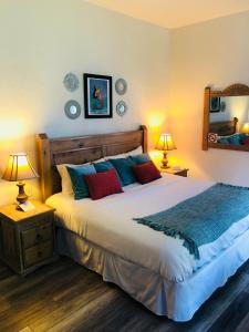Postel nebo postele na pokoji v ubytování Hotel San Ramon
