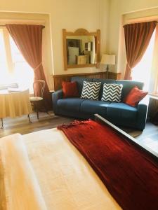Postel nebo postele na pokoji v ubytování Hotel San Ramon