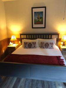 Postel nebo postele na pokoji v ubytování Hotel San Ramon