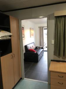 Gallery image of Coonawarra Ensuite Unit B in Coonawarra