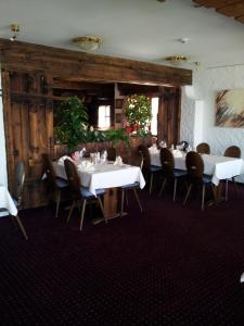 Restavracija oz. druge možnosti za prehrano v nastanitvi Hotel Restaurant Kulm