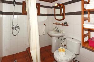 Koupelna v ubytování Casa Antonia + 8 fotografií