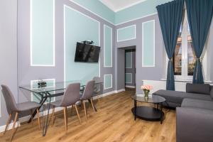 TV a/nebo společenská místnost v ubytování Domles Apartments