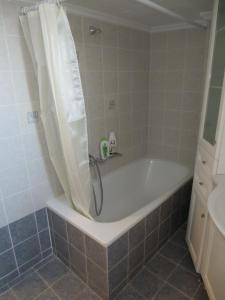 A bathroom at Studio Anna Veria Center