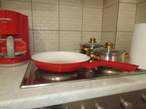 A kitchen or kitchenette at Studio Anna Veria Center