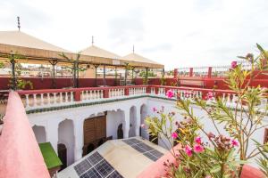 Balkón nebo terasa v ubytování Riad Dar Skalli & SPA