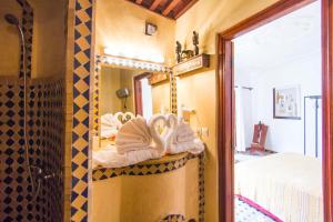 Koupelna v ubytování Riad Dar Skalli & SPA