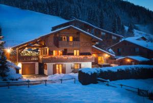 モルジヌにあるSimply Morzine - Apartment des Montagnesのギャラリーの写真