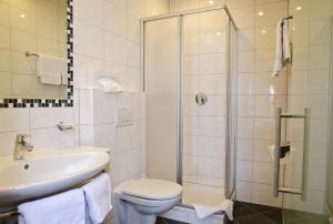 Kúpeľňa v ubytovaní Berghotel Rasis
