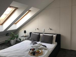 Posteľ alebo postele v izbe v ubytovaní Apartament "WARSZAWA"