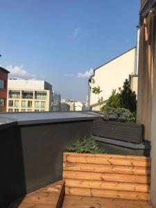 Balkón alebo terasa v ubytovaní Apartament "WARSZAWA"