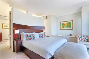 Un pat sau paturi într-o cameră la Villa Dolce Vita