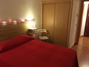 Posteľ alebo postele v izbe v ubytovaní Apartamento Rosi de MALAGA