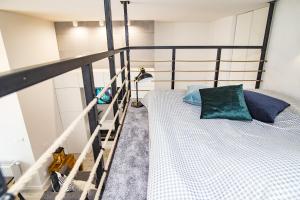 Posteľ alebo postele v izbe v ubytovaní Celma Condohotel Old Town Gdańsk + 25 fotografií