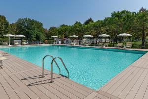 The swimming pool at or close to Camping Fusina