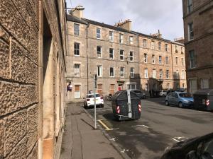Gallery image of Drumdryan Apartment Edinburgh in Edinburgh