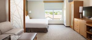 TV a/nebo společenská místnost v ubytování Hyatt Place Lubbock