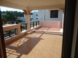 Balkón nebo terasa v ubytování Coimbatore Home Stay & Serviced Apartment