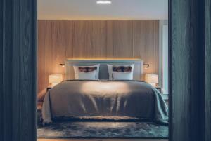 Voodi või voodid majutusasutuse Elizabeth Arthotel Adults Only toas