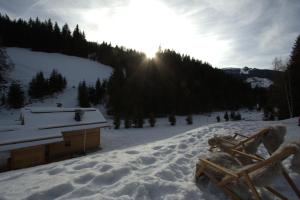 Mountain Hideaway през зимата