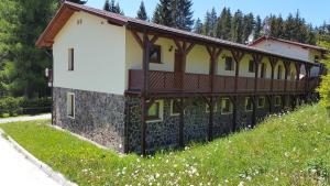 The building in which Az apartmant is located