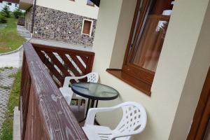 A balcony or terrace at Apartments Michalka - ap. dom Skalka