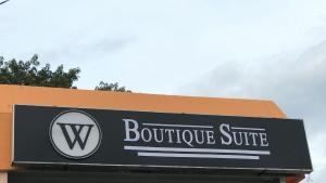 Certifikát, hodnocení, plakát nebo jiný dokument vystavený v ubytování W boutique 10pax with family karaoke
