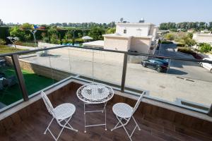 Rõdu või terrass majutusasutuses Maorissimo Boutique Apartment