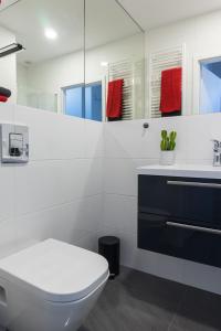 Kúpeľňa v ubytovaní 3V Apartments + 32 fotografií