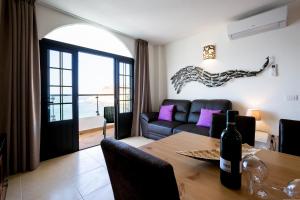 Gallery image of Apartments La Caleta Sunrises in Adeje