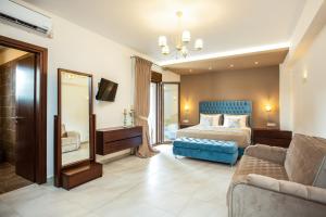 A bed or beds in a room at Ino Villa, Unique Group Gatherings, By ThinkVilla
