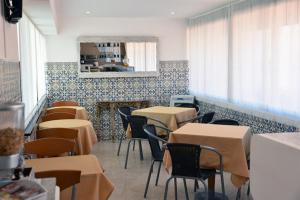 Ресторан / й інші заклади харчування у Hotel Visconde