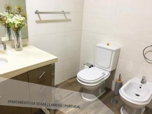 Et badeværelse på Apartamento da Seara "Douro"