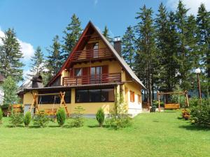 Taman di luar Apartmani ( VILA ) Vucko