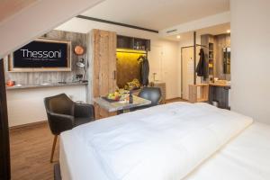 Voodi või voodid majutusasutuse Boutiquehotel Thessoni Classic & Self service Residence Home Zürich toas