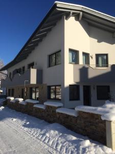 Zdjęcie z galerii obiektu Haus Alp Deluxe w Langenfeld