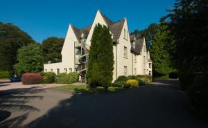 Afbeelding uit fotogalerij van Glen-Yr-Afon House Hotel in Usk