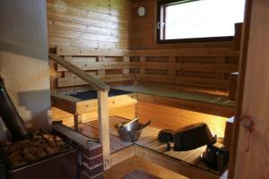 Φωτογραφία από το άλμπουμ του Koivuranta Raijan Aitta σε Kalmo +15 φωτογραφίες